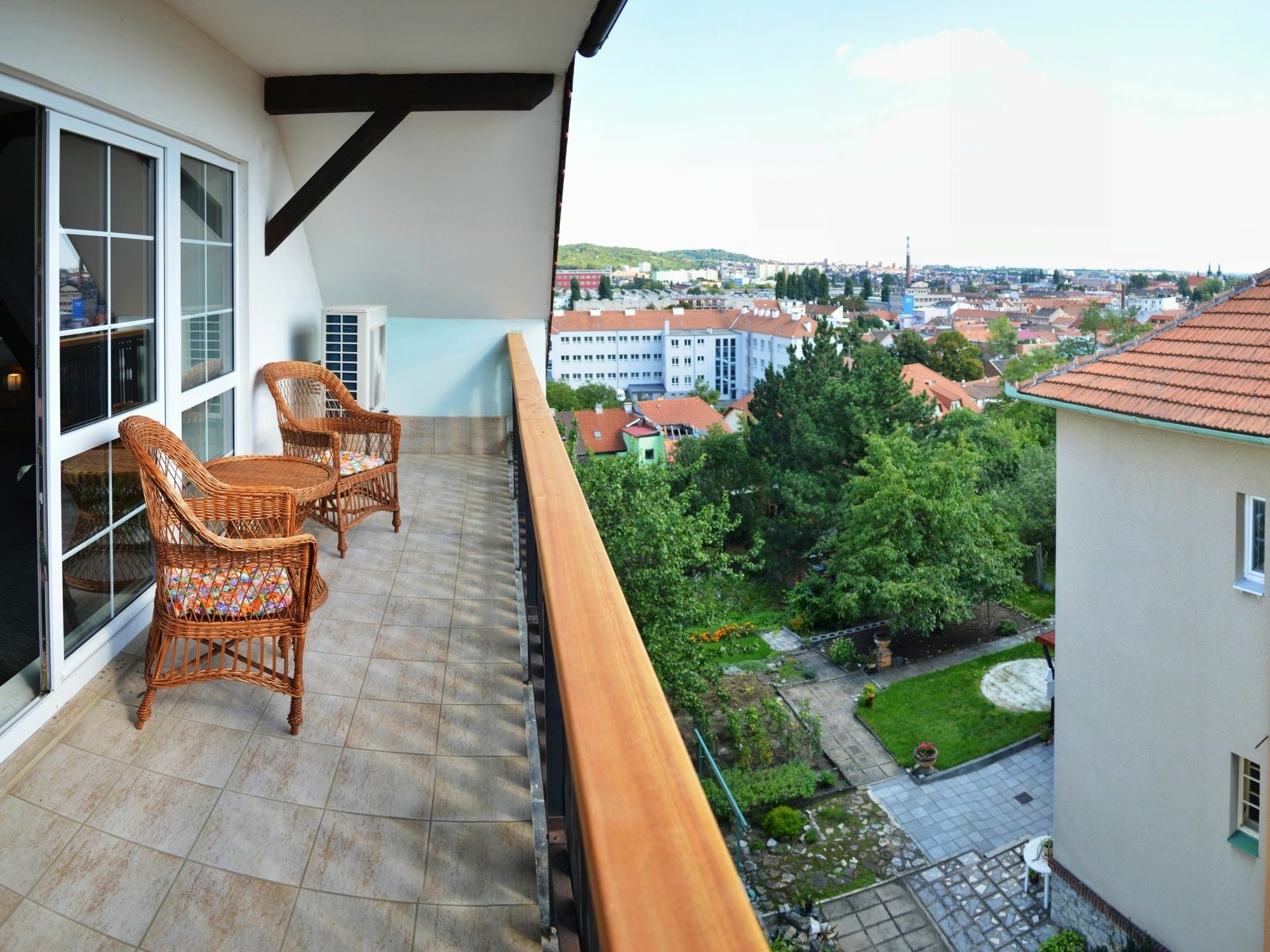 Penzion Bird'S Nest Brno Exterior photo